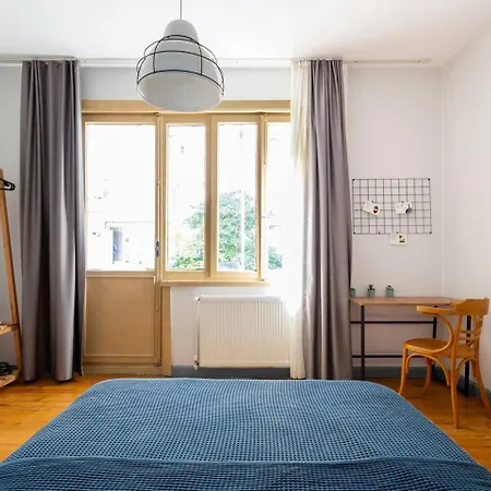 Cozy Flat 6 Min Walking To Taksim Square * Istanbul