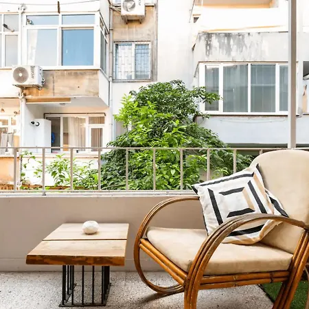 Cozy Flat 6 Min Walking To Taksim Square